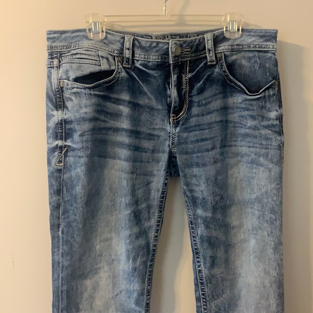 Buckle Black straight leg jeans 32x32